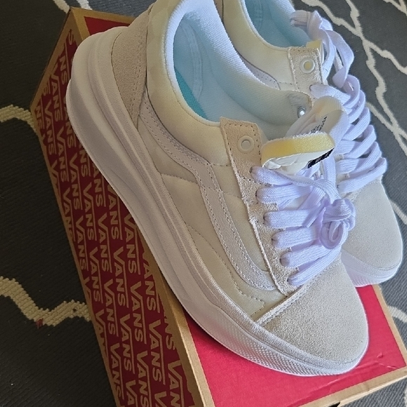 Vans Classic White and Blue Sneakers - Picture 4 of 5